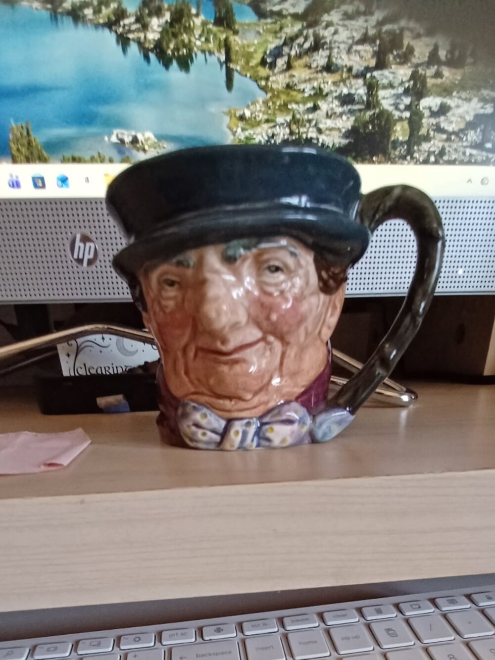 VTG Royal Doulton Small Character Toby Mug Jug Dickens Tony Weller England